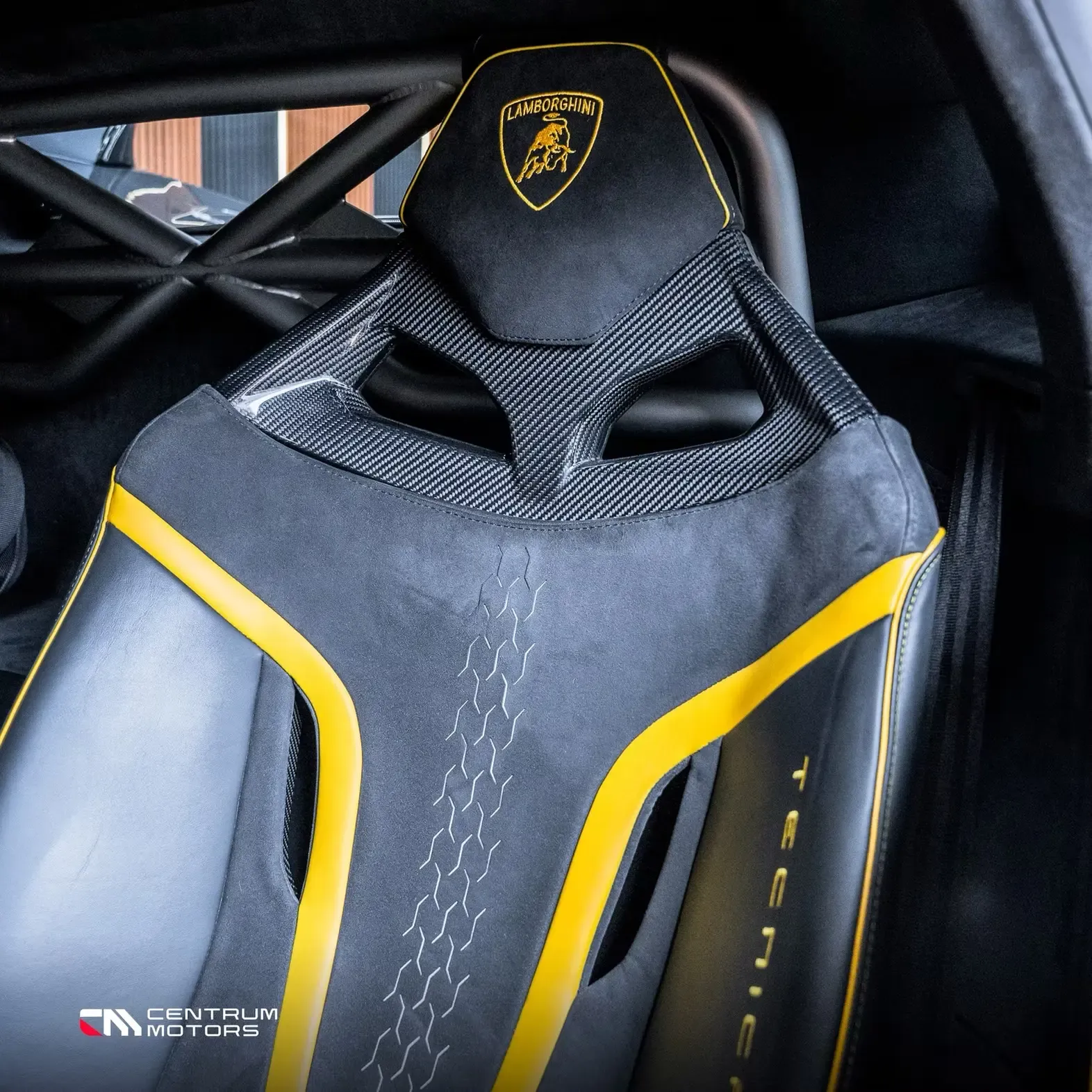 LAMBORGHINI Huracan Tecnica