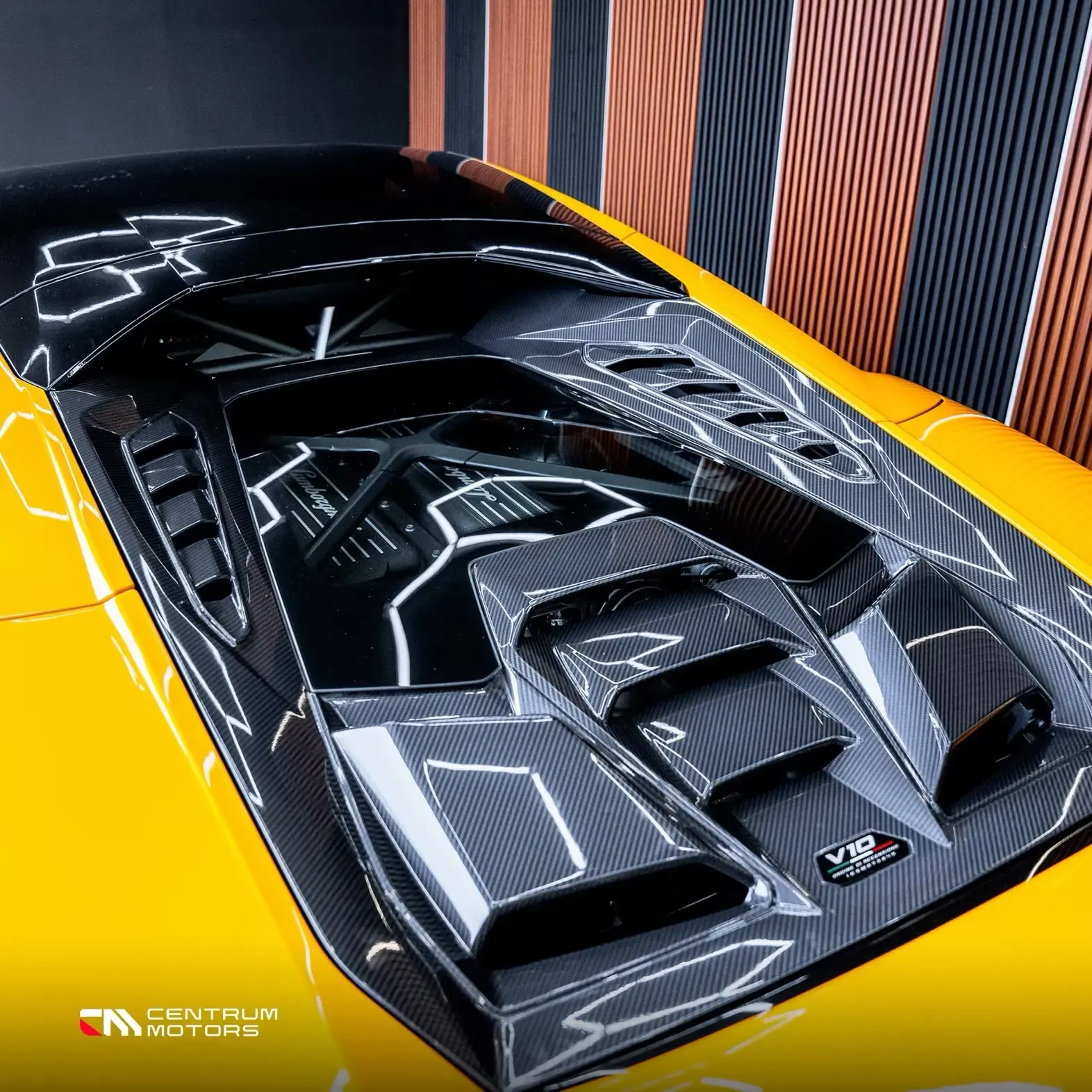 LAMBORGHINI Huracan Tecnica