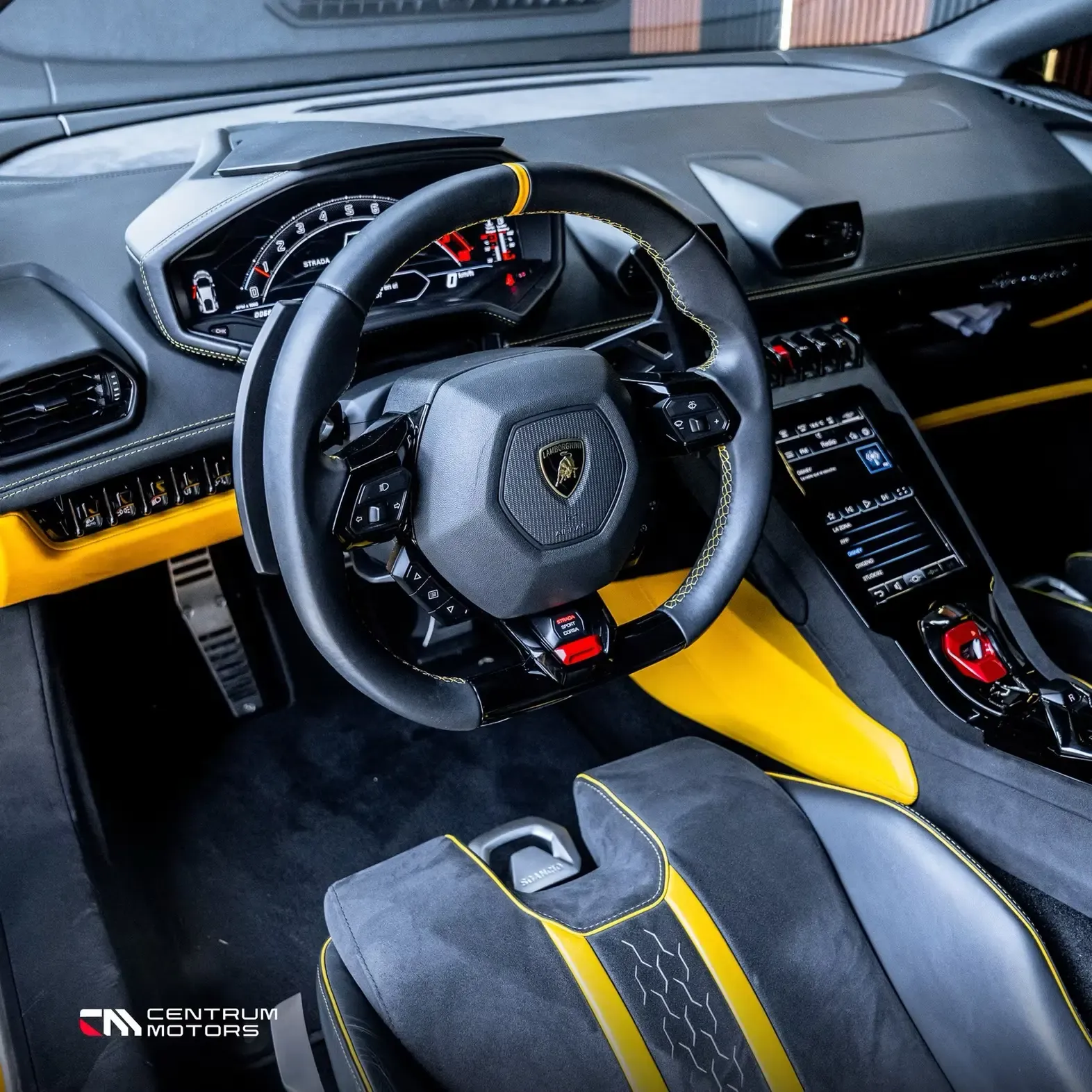 LAMBORGHINI Huracan Tecnica