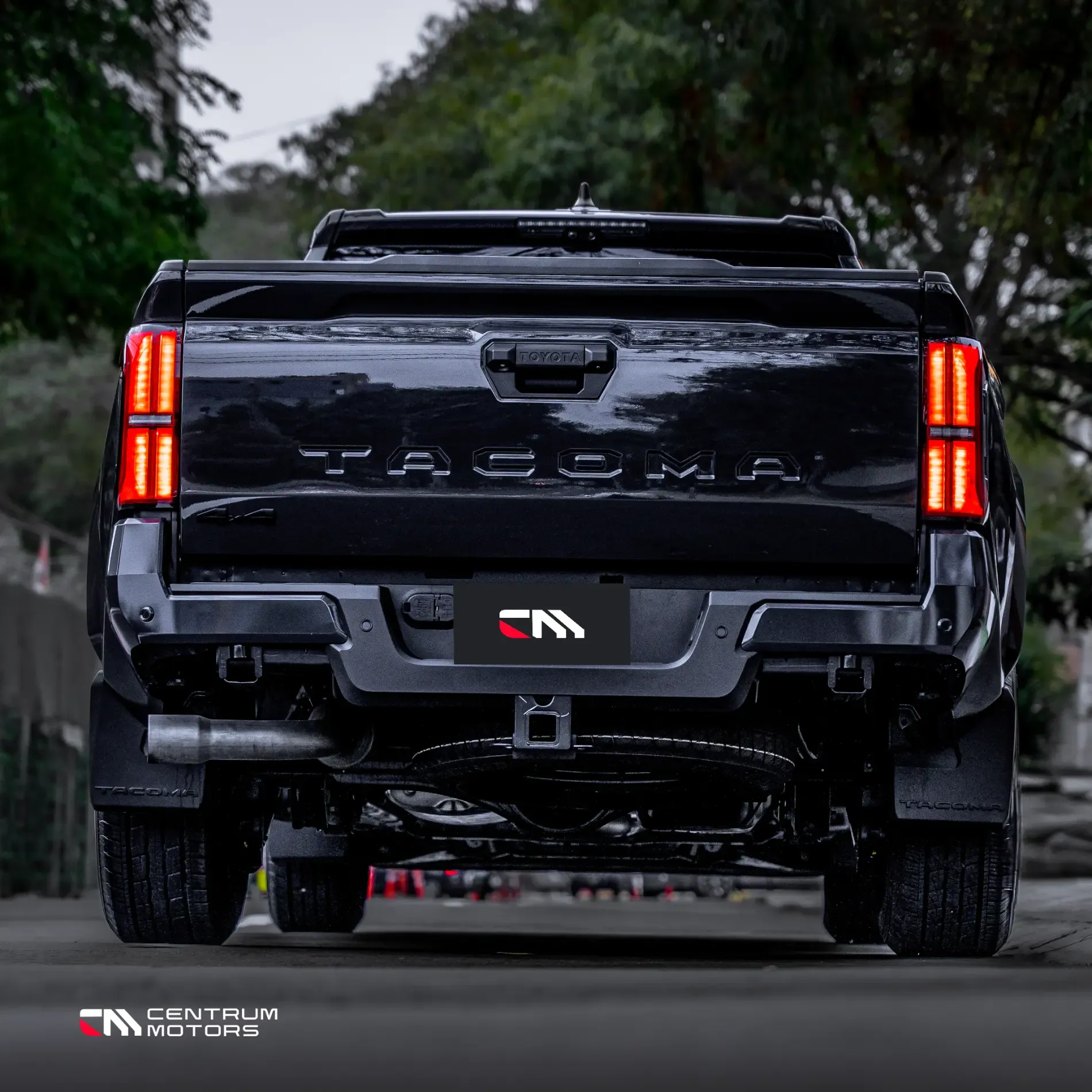TOYOTA Tacoma TRD Sport Premium
