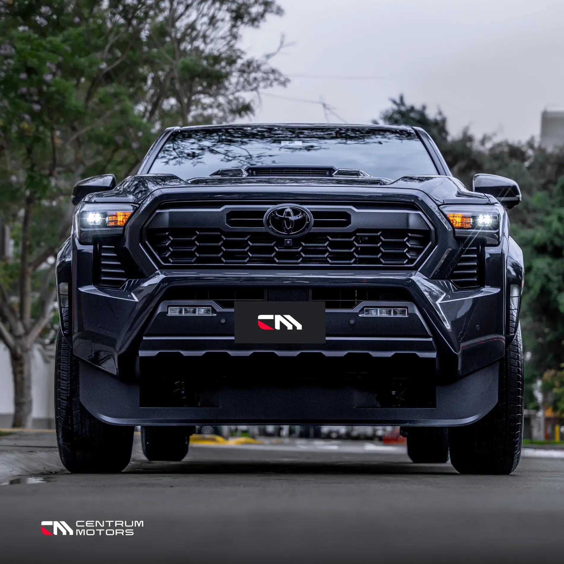 TOYOTA Tacoma TRD Sport Premium